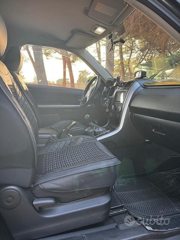 Usata Suzuki Grand Vitara 2009 Nero SUV