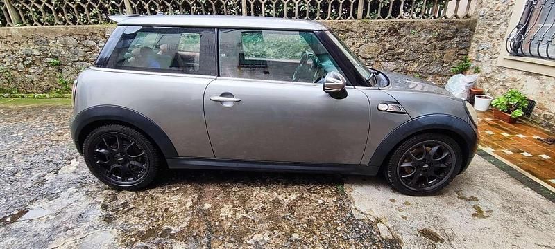 Usata Mini Cooper S Salt 174 CV (127 kW) 2008 Utilitaria