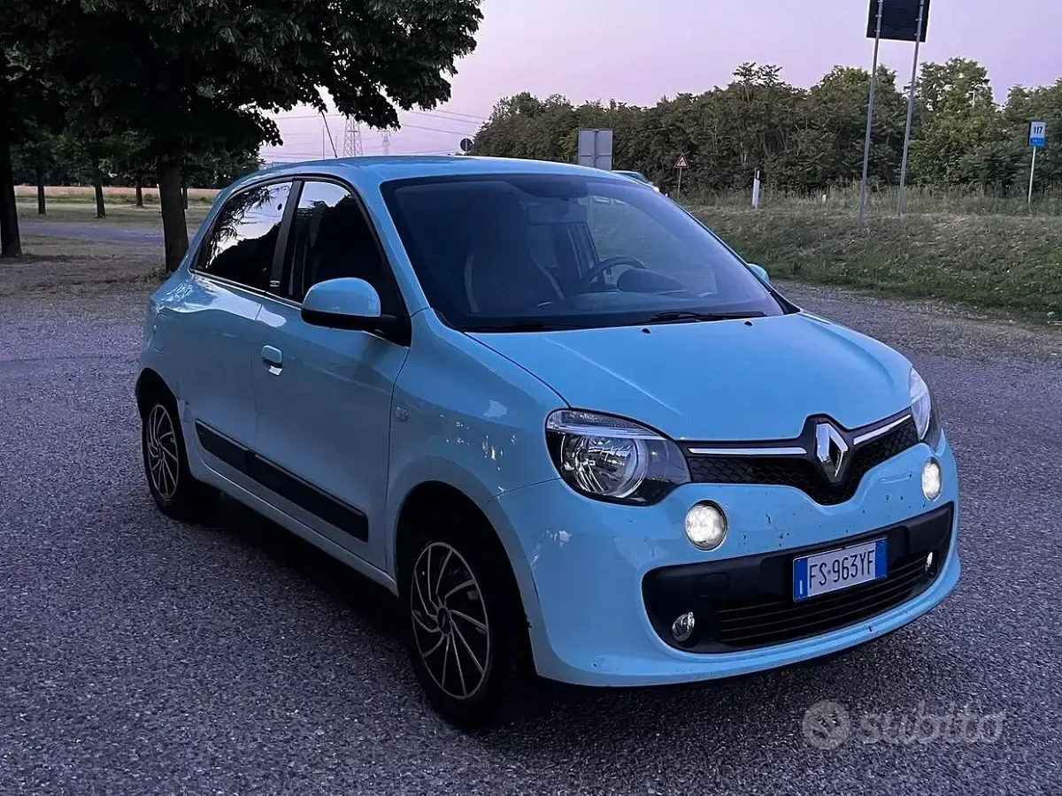 Usata Renault Twingo 90 CV (66 kW) 2018 Blu Utilitaria