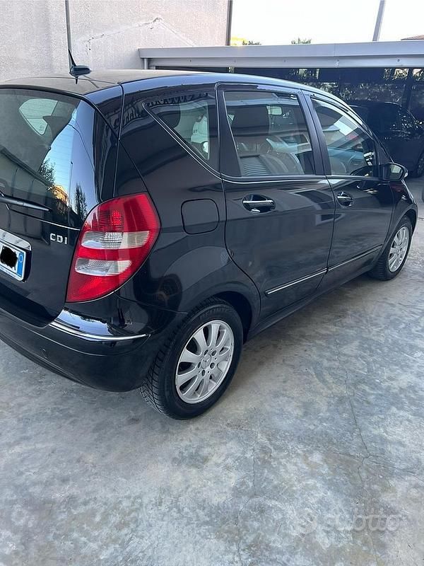 Usata Mercedes A160 Elegance 82 CV (60 kW) 2007 Nero Berlina