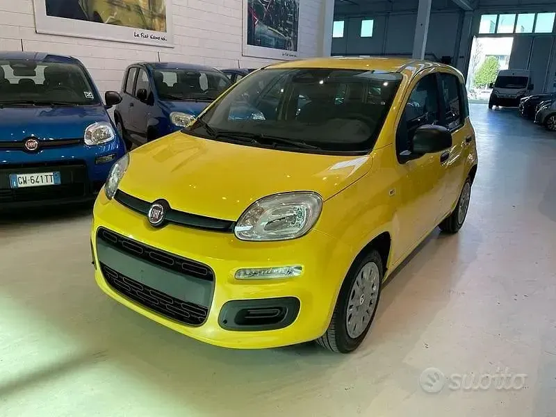 Nuova Fiat Panda Icon 70 CV (51 kW) 2026 Giallo Utilitaria