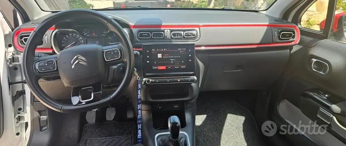 Gebraucht Citroën C3 102 PS (75 kW) 2019 Weiß Kleinwagen