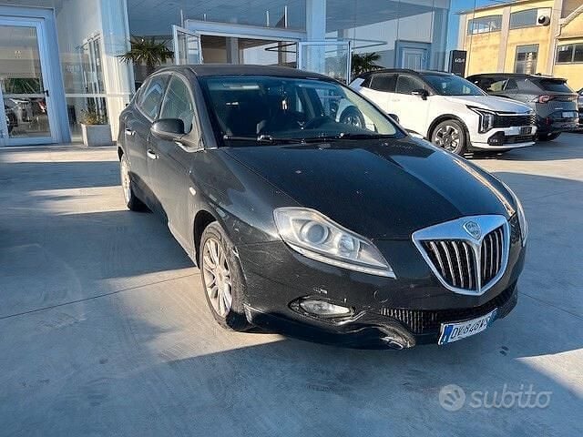 Usata Lancia Delta 150 CV (110 kW) 2009 Nero Utilitaria