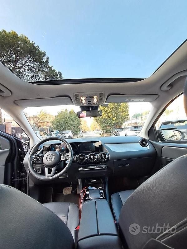 Usata Mercedes B180 2019 Nero Monovolume