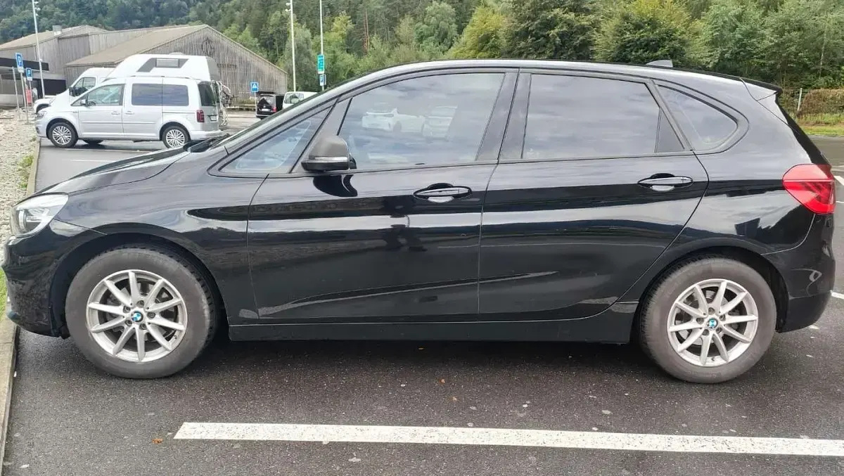 Usata BMW 214 Advantage 95 CV (69 kW) 2016 Station wagon