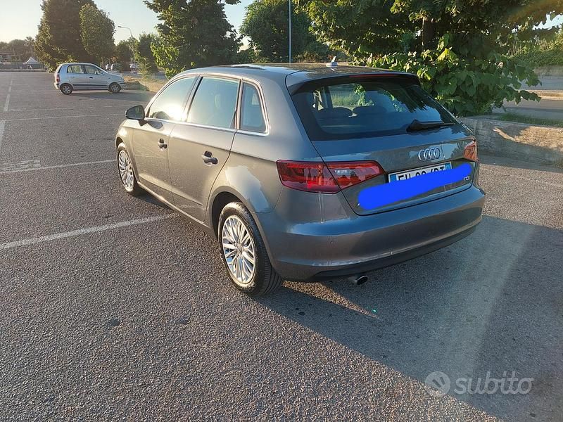 Usata Audi A3 105 CV (77 kW) 2014 Grigio Berlina
