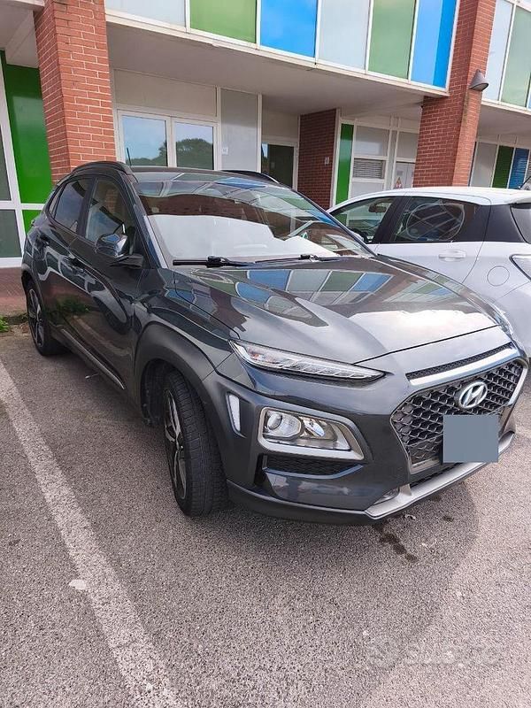 Usata Hyundai Kona XPrime 116 CV (85 kW) 2019 Grigio SUV