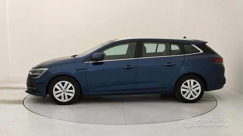 Usata Renault Mégane GrandTour Business 116 CV (85 kW) 2021 Blu Station wagon