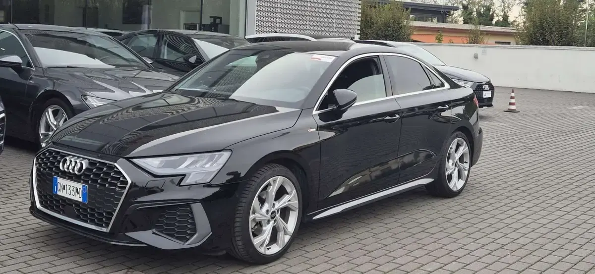 Usata Audi A3 S-Line 150 CV (110 kW) 2026 Berlina
