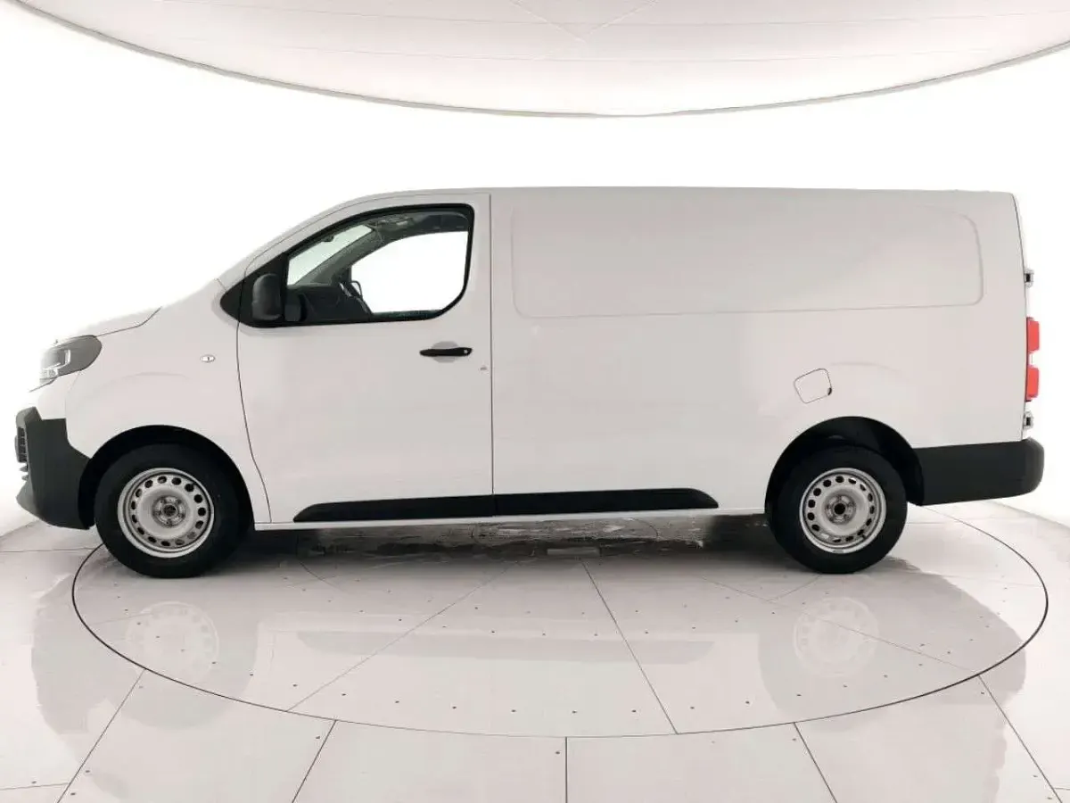 Nuova Opel Vivaro-e Combi S 144 CV (105 kW) 2025 Kaolin white Monovolume
