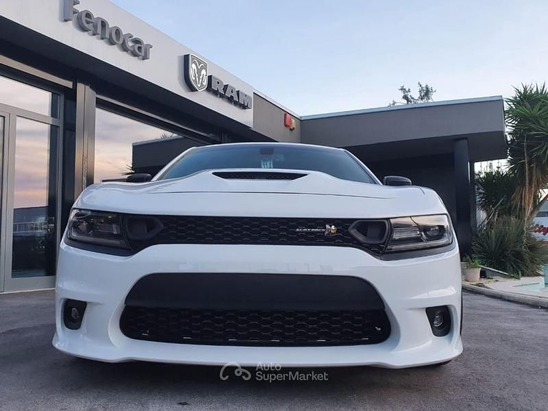 Usata Dodge Charger 492 CV (361 kW) 2019 Bianco Berlina