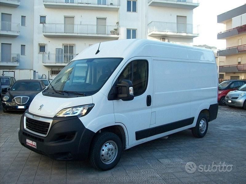 Usata Peugeot Boxer 140 CV (102 kW) 2021 Bianco Furgone