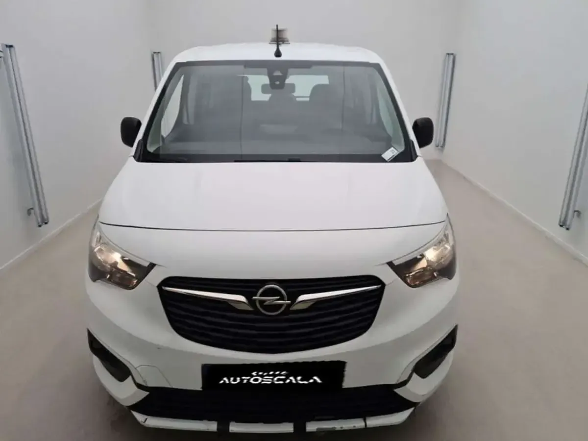 Usata Opel Combo Life Edition+ 102 CV (75 kW) 2021 Bianco Monovolume