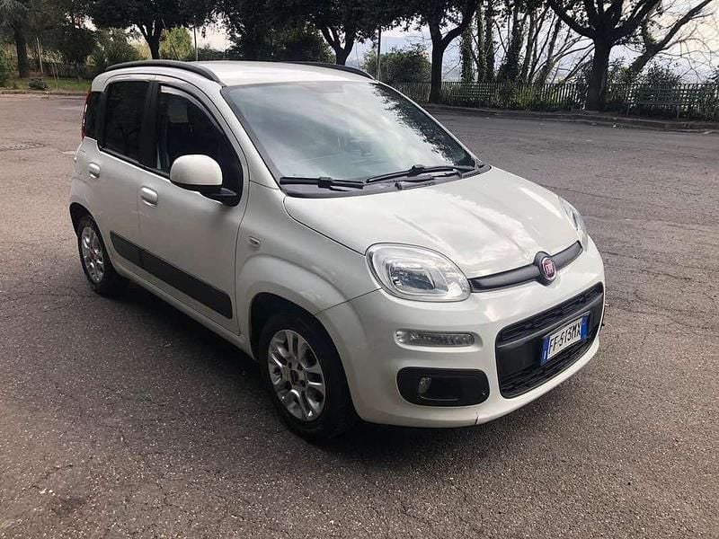 Usata Fiat Panda Lounge 95 CV (69 kW) 2017 Utilitaria