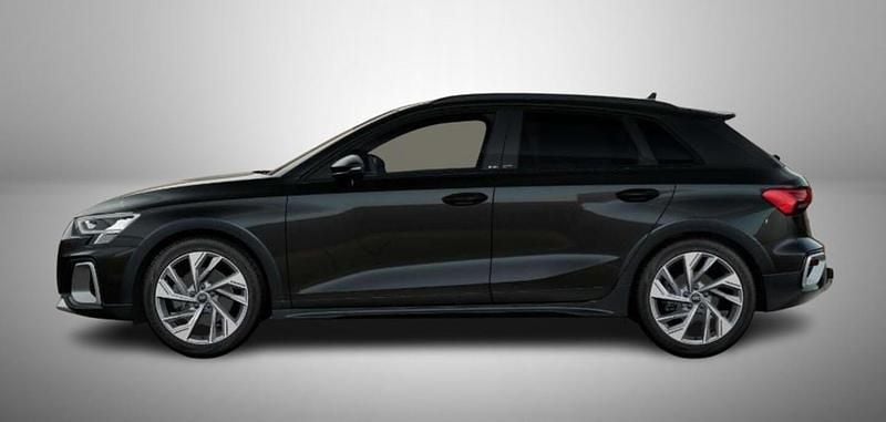 Usata Audi A3 Ambiente 150 CV (110 kW) 2024 Nero Utilitaria