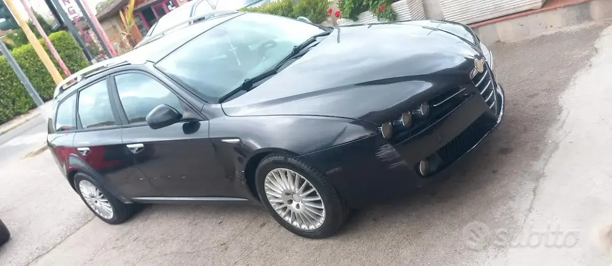 Käytetty Alfa Romeo 159 150 HP (110 kW) 2007 Musta Farmari