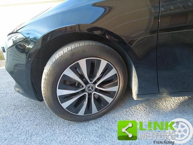 Usata Mercedes A250 160 CV (117 kW) 2022 Nero Berlina