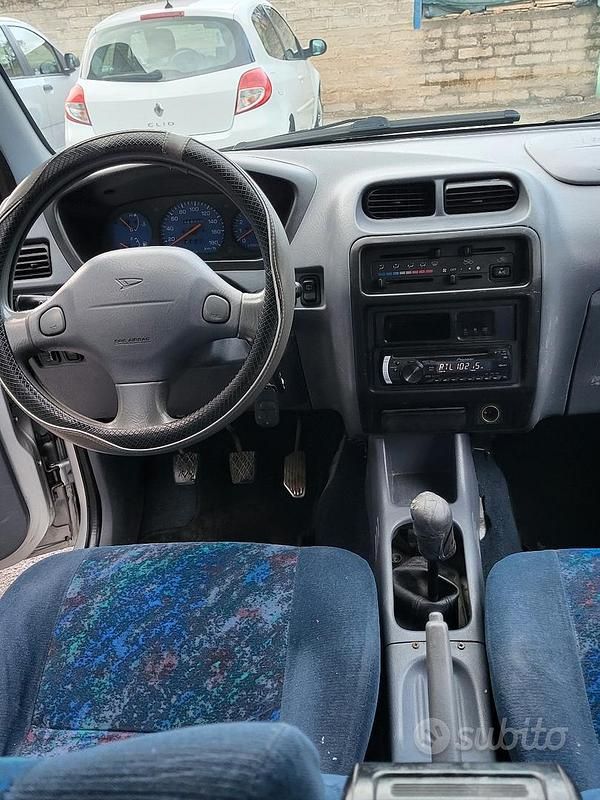Usata Daihatsu Terios 1999 Grigio SUV