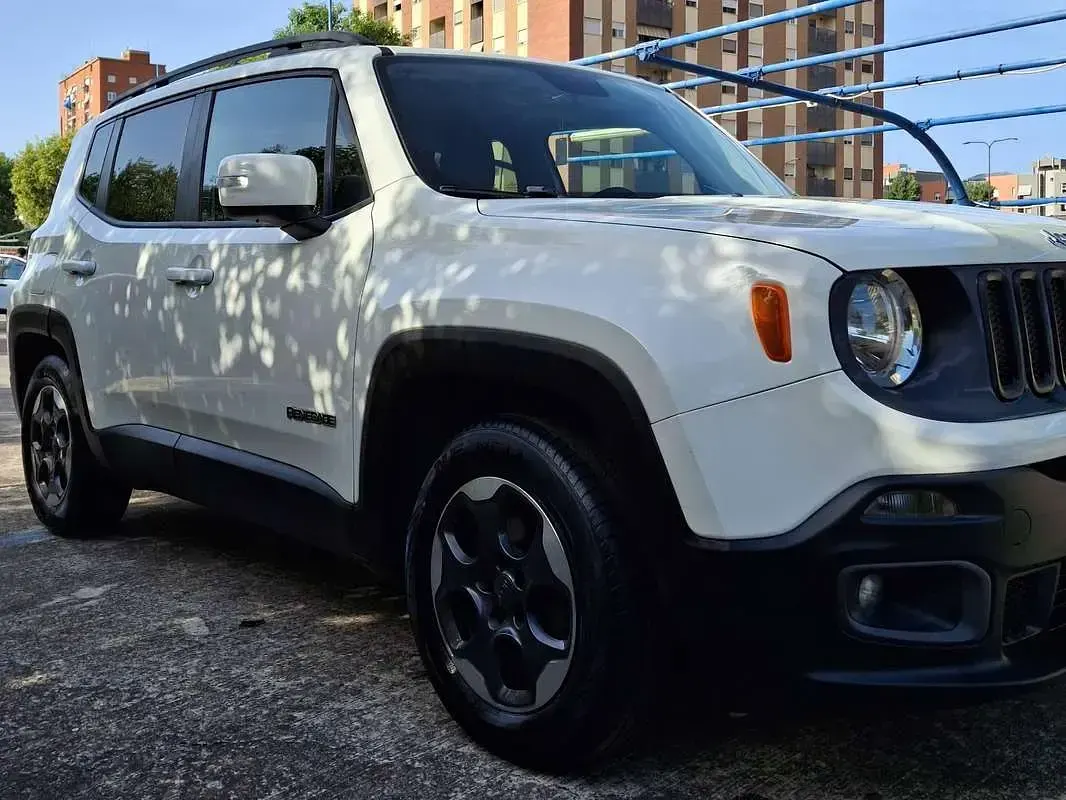 Usata Jeep Renegade Longitude 120 CV (88 kW) 2015 Bianco SUV