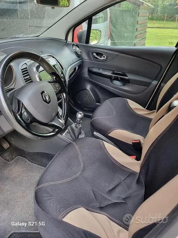 Usata Renault Captur 110 CV (80 kW) 2015 SUV