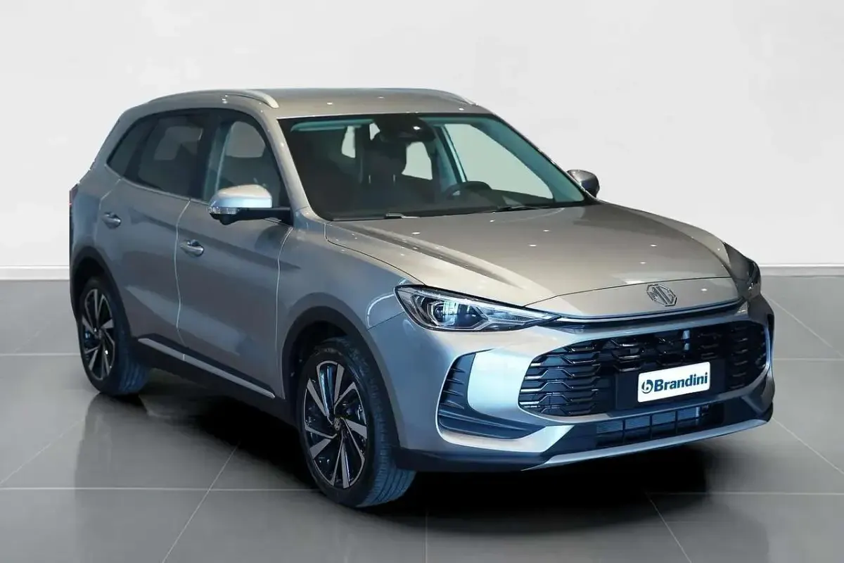 Nuova MG ZS Luxury 102 CV (75 kW) 2026 Cosmic silver SUV