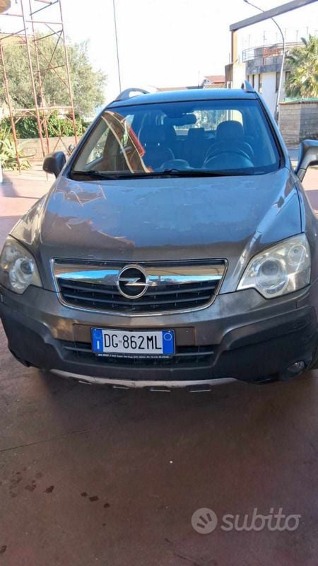 Grigio Usata 2011 Opel Antara SUV | 2000 € (Super prezzo) - Immagine 1/3