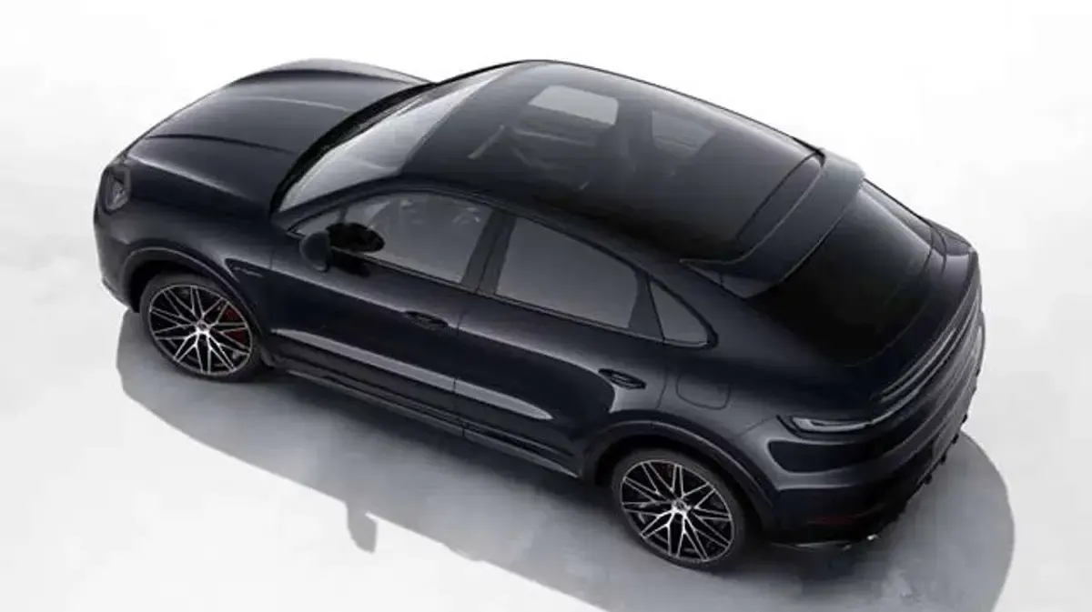 Usata Porsche Cayenne S E-Hybrid 354 CV (260 kW) 2024 Nero cromite SUV