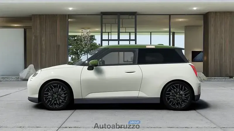 Nuova Mini Cooper 135 kW (184 CV) 2026 Utilitaria