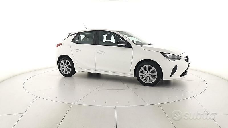 Usata Opel Corsa Edition 101 CV (74 kW) 2022 Bianco Utilitaria