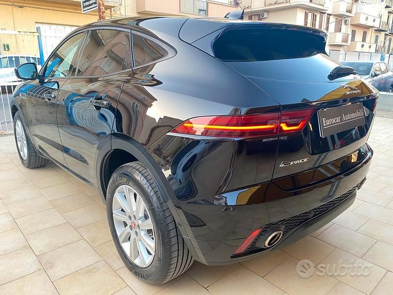 Usata Jaguar E-Pace R-Dynamic 180 CV (132 kW) 2019 Nero SUV
