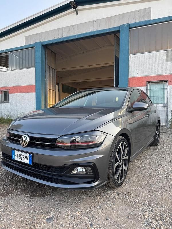Usata VW Polo GTI 200 CV (147 kW) 2019 Grigio Berlina