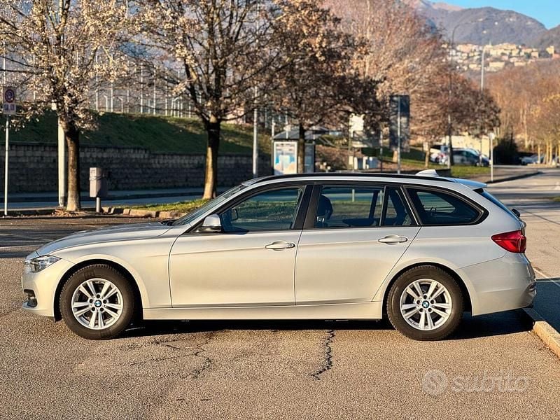 Usata BMW 320 Advantage 2019 Grigio Station wagon