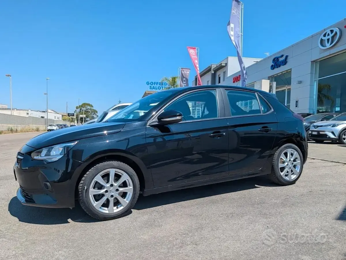 Usata Opel Corsa Edition 102 CV (75 kW) 2023 Nero Utilitaria