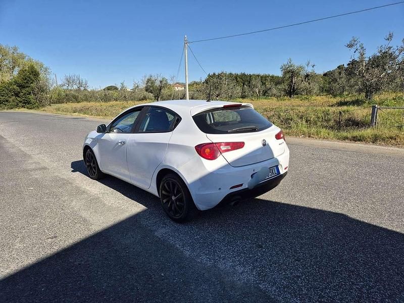 Usata Alfa Romeo Giulietta 120 CV (88 kW) 2018 Other Utilitaria