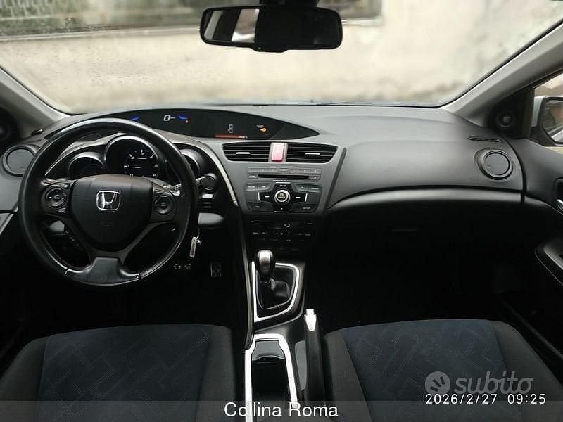 Usata Honda Civic Lifestyle 120 CV (88 kW) 2014 Grigio Berlina
