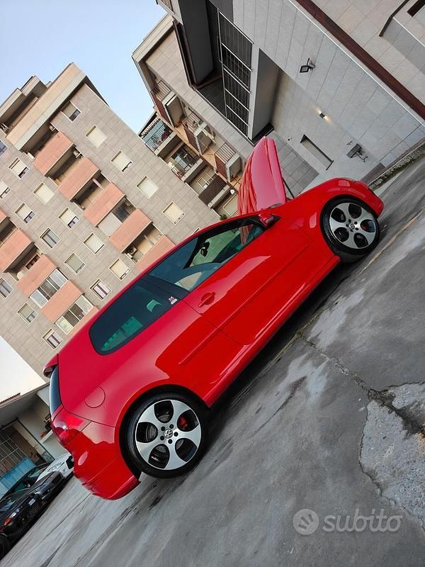 Usata VW Golf IV GTI 250 CV (183 kW) 2006 Rosso Berlina