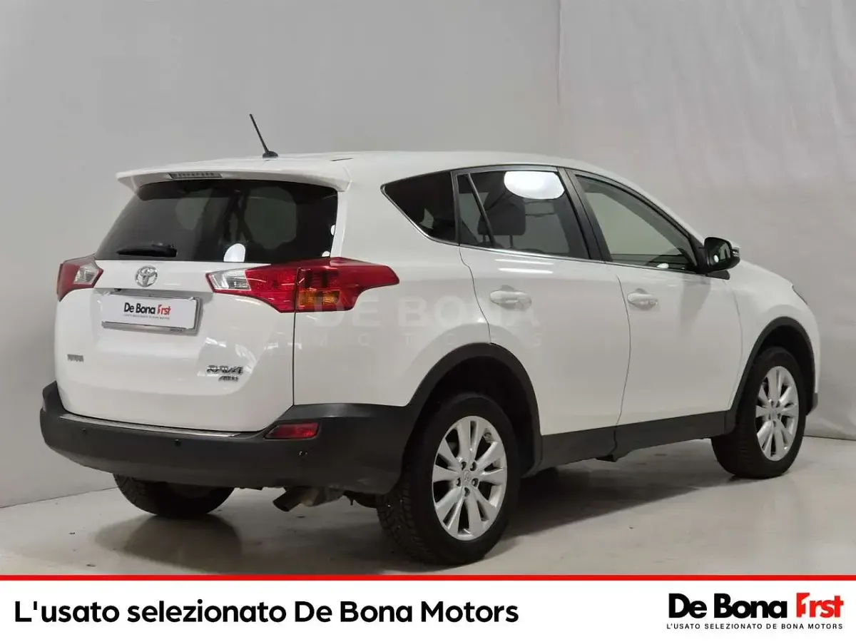 Usata Toyota RAV4 Style 150 CV (110 kW) 2013 Bianco SUV
