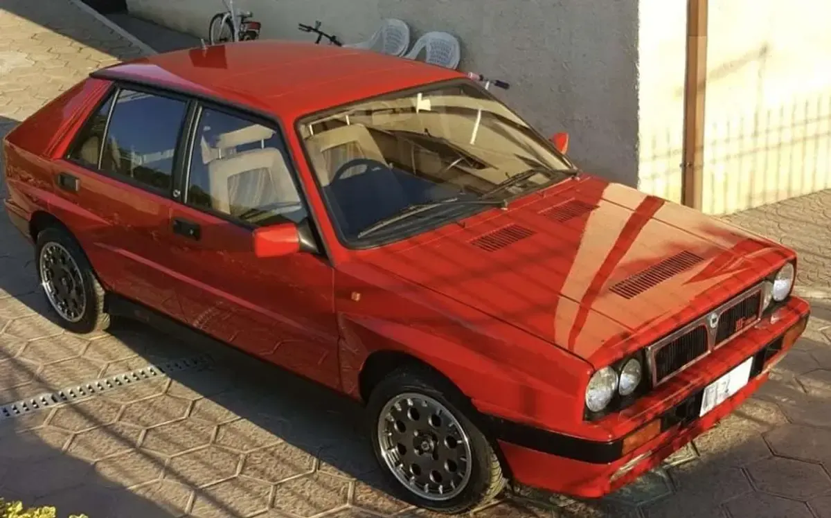 Usata Lancia Delta 181 CV (133 kW) 1988 Rosso Utilitaria