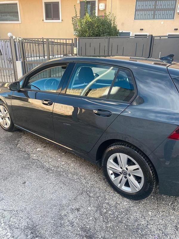 Usata VW Golf VIII 2021 Berlina