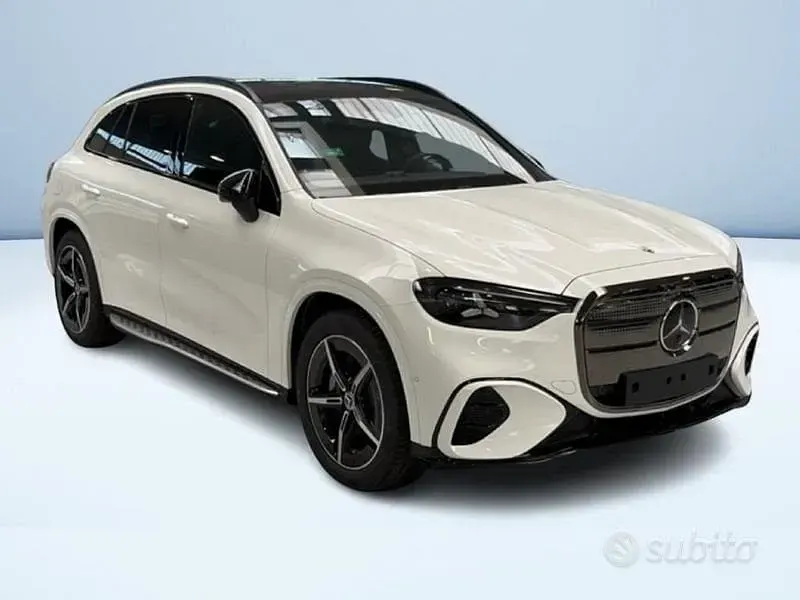Nuova Mercedes GLC400d AMG line 22 kW (30 CV) 2026 Bianco SUV