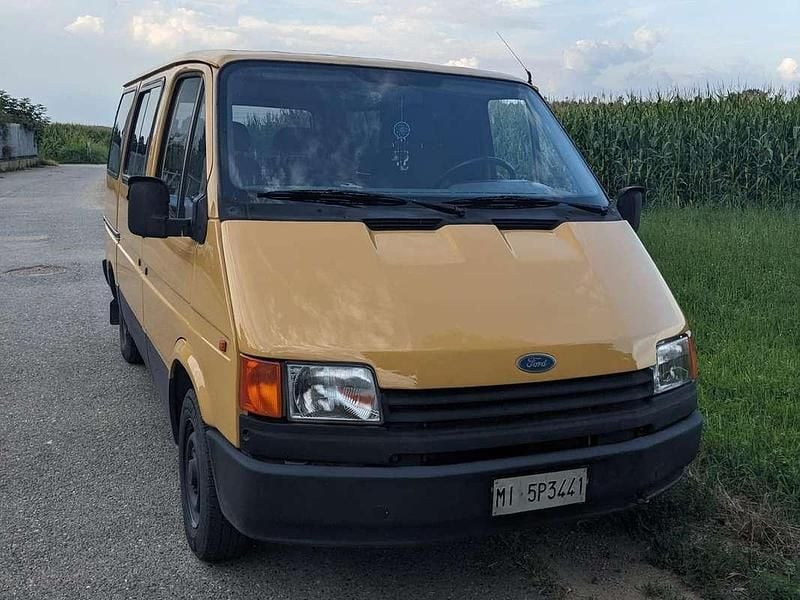 Usata Ford Transit 75 CV (55 kW) 1990 Giallo Furgone