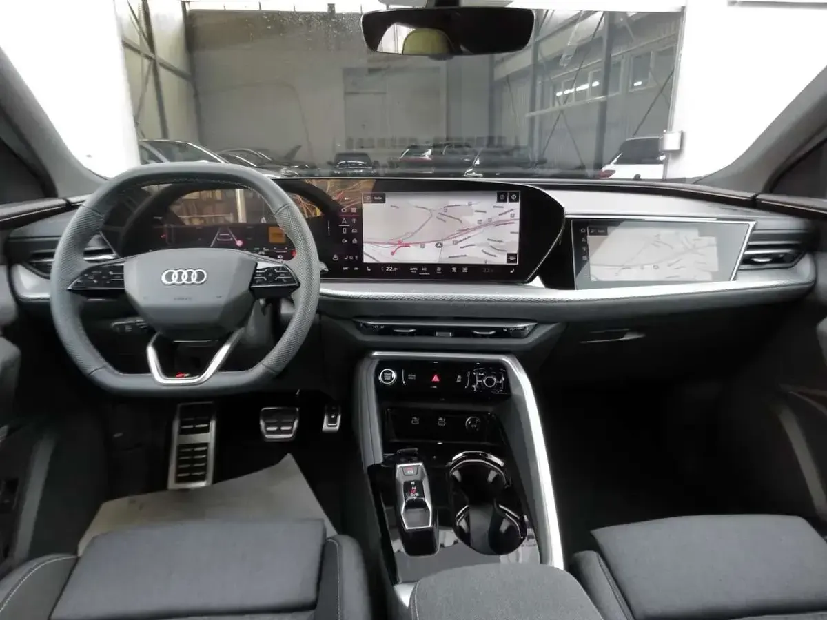 Usata Audi Q5 S-Line 204 CV (150 kW) 2025 Grigio SUV