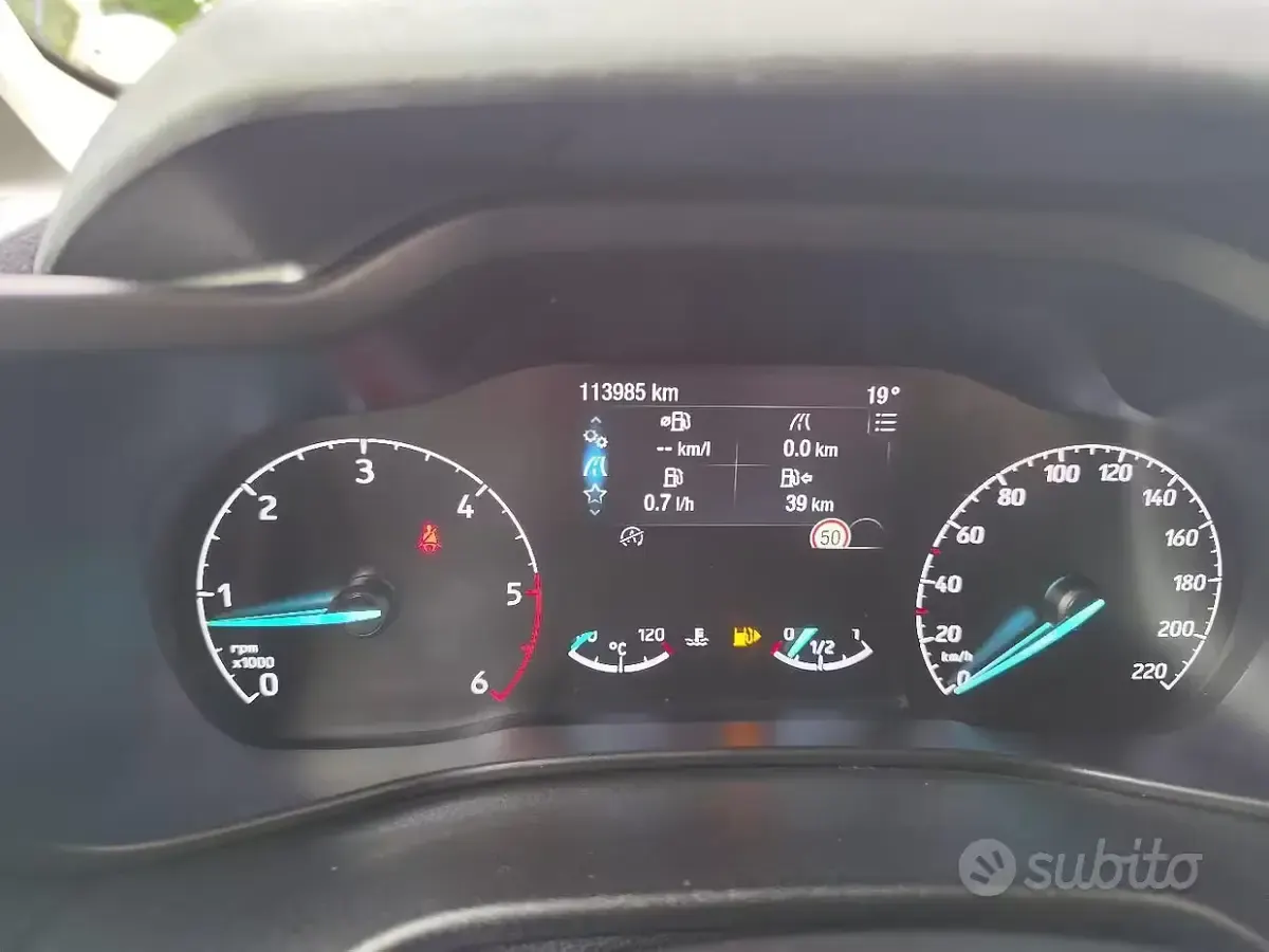 Usata Ford Tourneo Connect 120 CV (88 kW) 2018 Grigio Monovolume