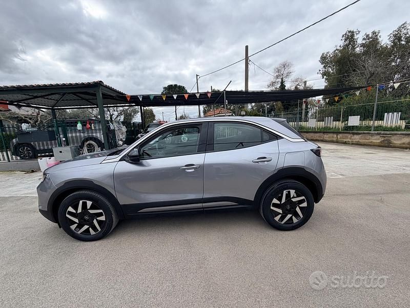 Usata Opel Mokka Edition 100 CV (73 kW) 2021 Grigio SUV
