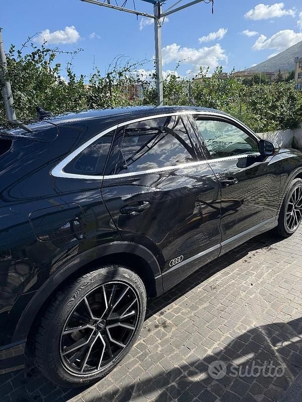 Usata Audi Q3 Sportback Business Plus 150 CV (110 kW) 2020 Nero SUV