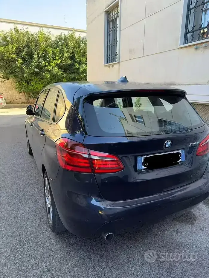 Usata BMW 214 Active Tourer Advantage 95 CV (69 kW) 2016 Bluazzurro Monovolume