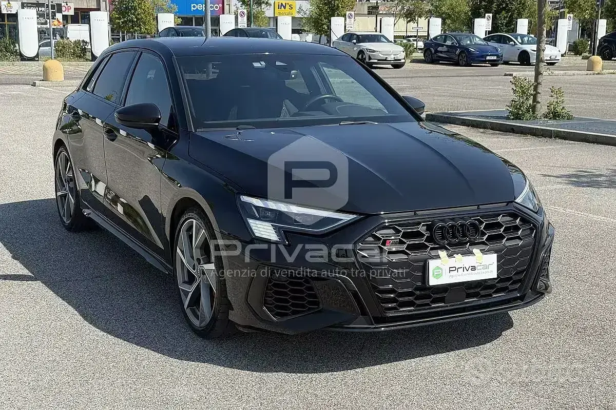 Usata Audi S3 Design 310 CV (228 kW) 2022 Nero Berlina