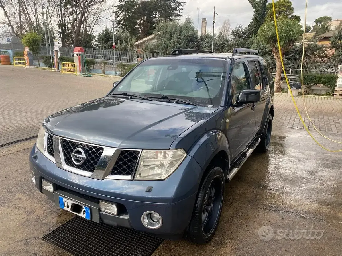 Usata Nissan Pathfinder 174 CV (127 kW) 2006 Bluazzurro SUV