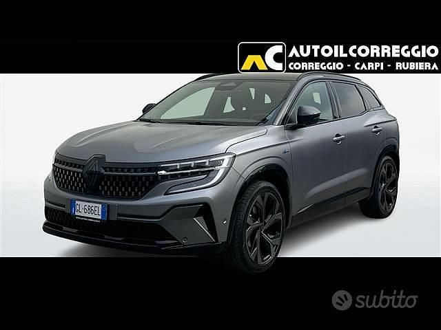 Usata Renault Austral Iconic Esprit Alpine 200 CV (147 kW) 2023 Grigio scuro SUV
