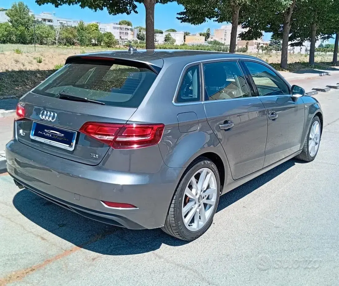 Usata Audi A3 Sport 150 CV (110 kW) 2016 Grigio Berlina